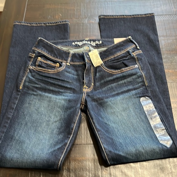 American Eagle Outfitters Denim - NWT AMERICAN EAGLE WOMENS KICK BOOT JEANS. Comes from a smoke-free home.